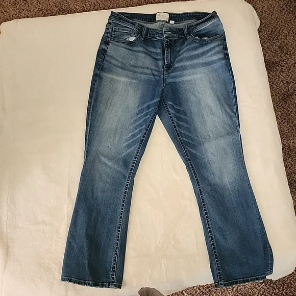 BKE Gabby Bootcut sz 33S - Picture 1 of 4